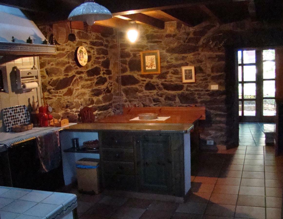 Casa Dos Pedrouzos Country house Doncos